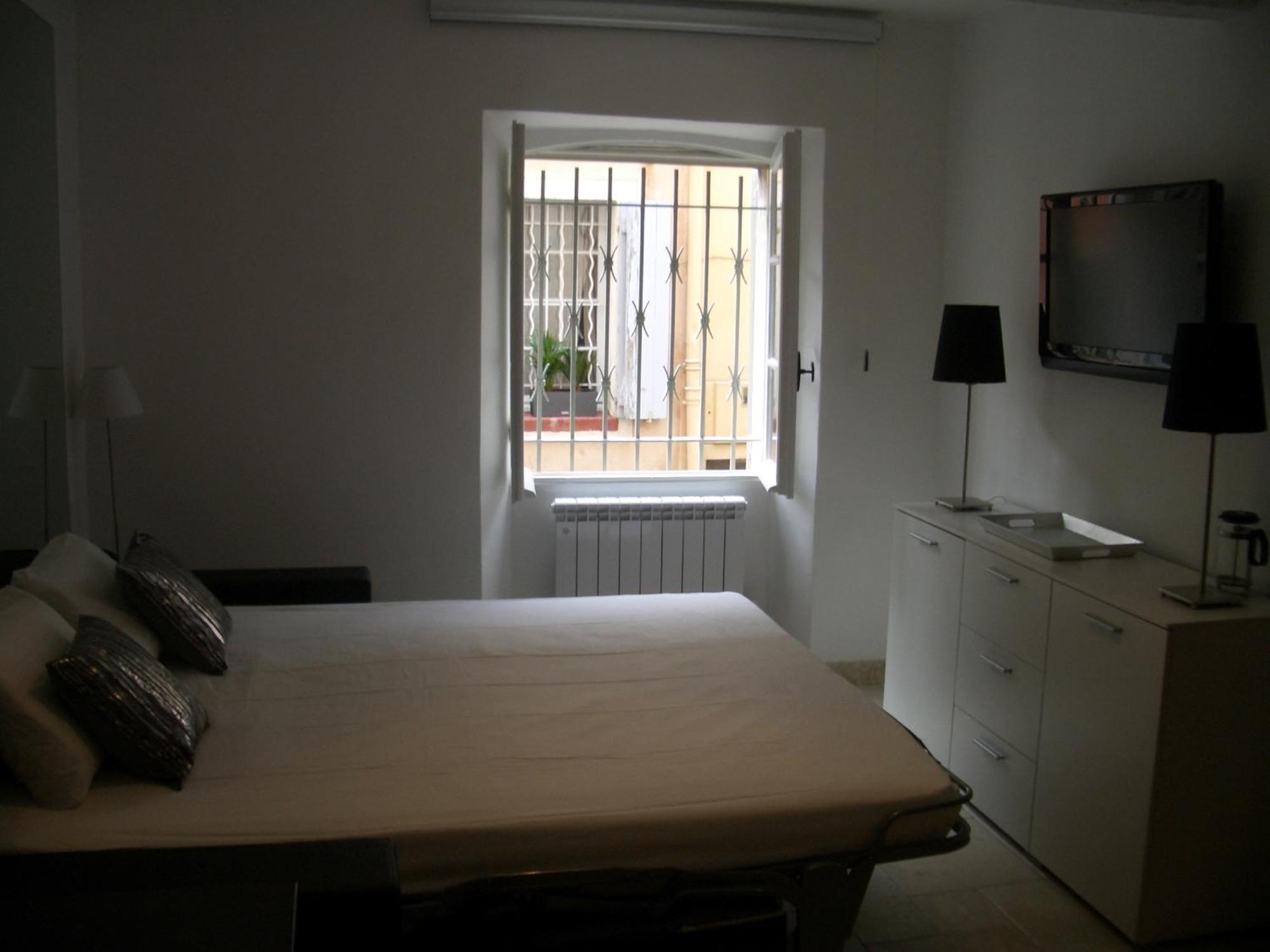 Appartement 3 Studios Centre Ville Saint Tropez Avec Parking Εξωτερικό φωτογραφία